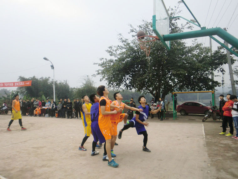 [篮球友谊寒]长宁大学生队对高县沙河篮球俱乐